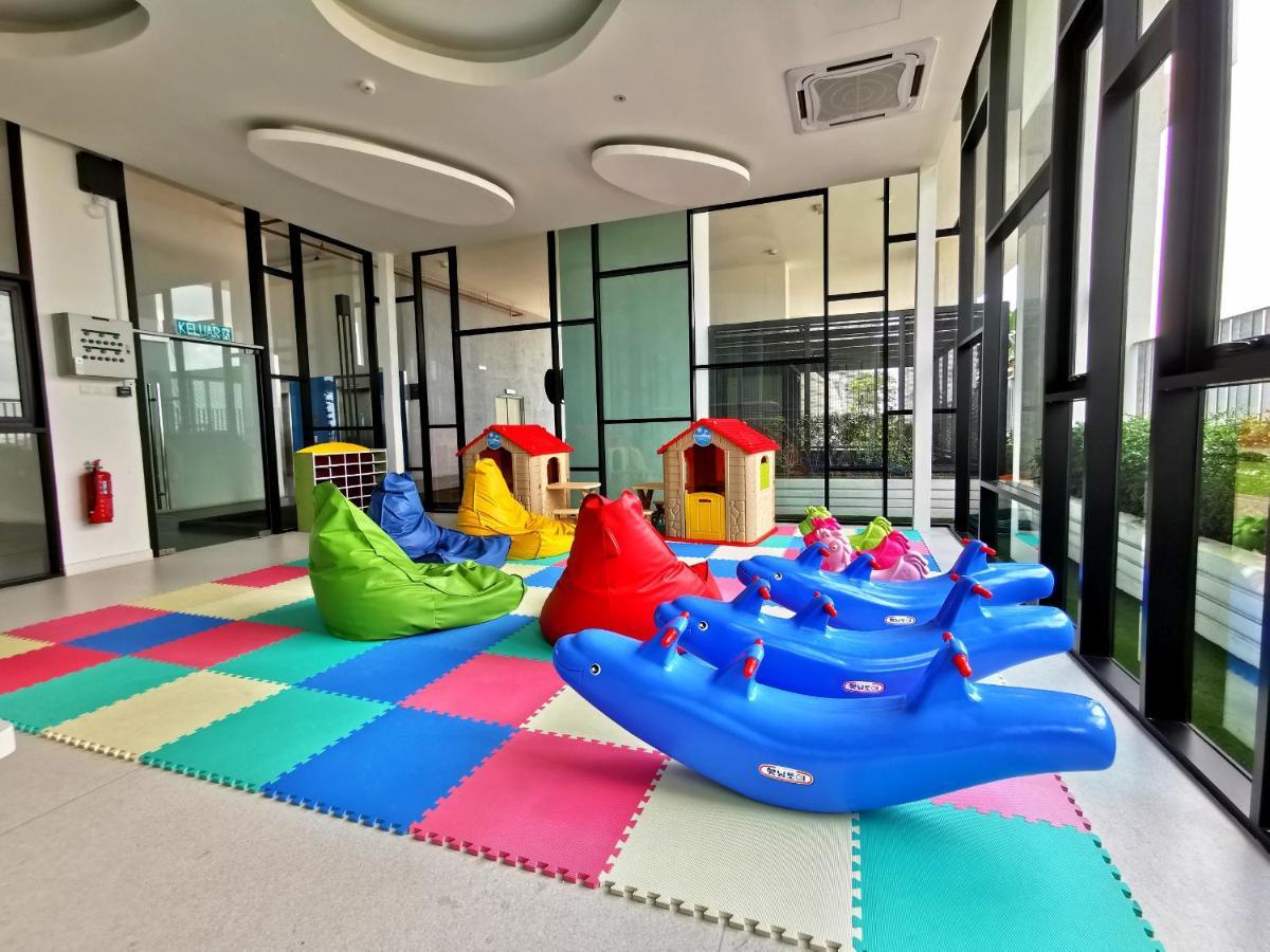 Mosaic Southkey Midvalley By Elegant Johor Bahru Eksteriør billede