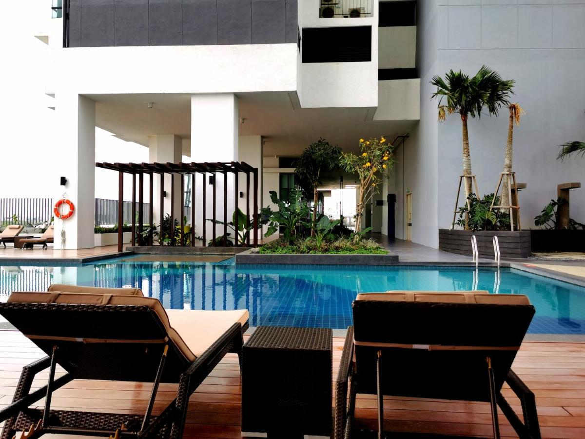 Mosaic Southkey Midvalley By Elegant Johor Bahru Eksteriør billede