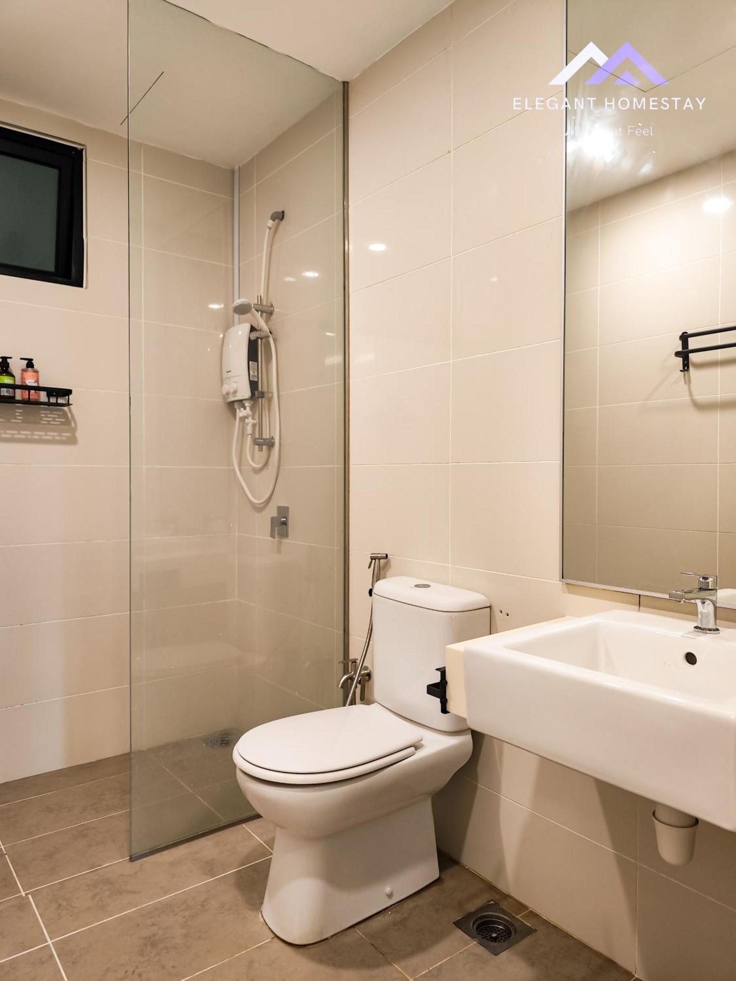 Mosaic Southkey Midvalley By Elegant Johor Bahru Eksteriør billede
